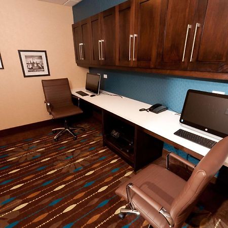 Hampton Inn & Suites East Gate Regina Zewnętrze zdjęcie