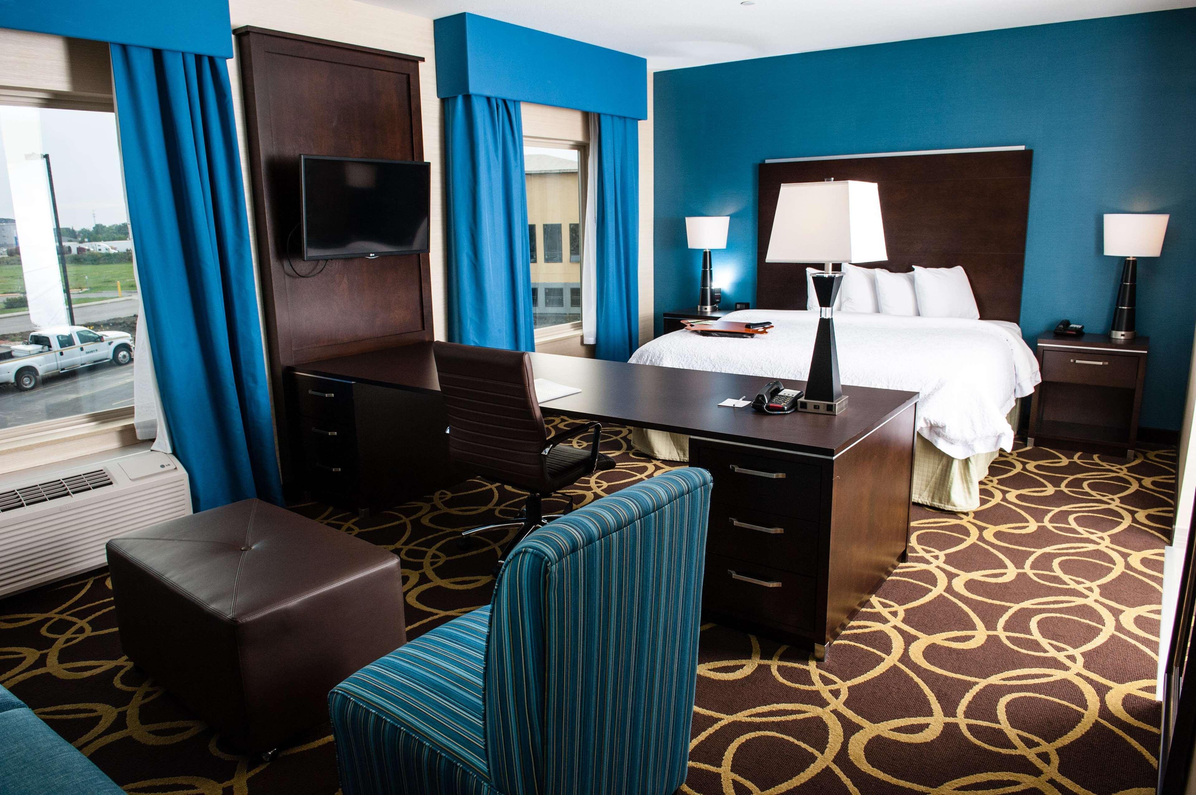 Hampton Inn & Suites East Gate Regina Zewnętrze zdjęcie