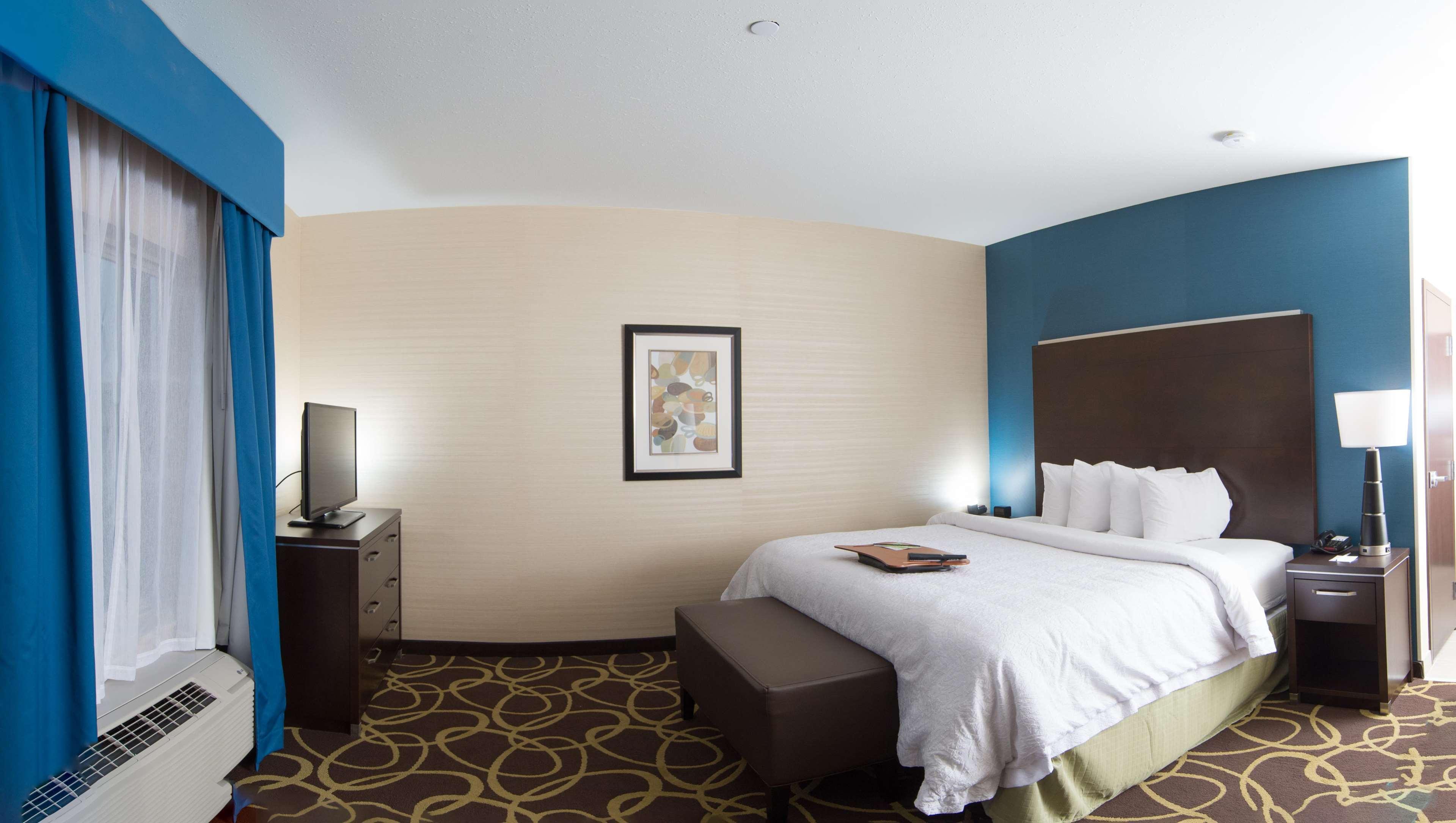 Hampton Inn & Suites East Gate Regina Zewnętrze zdjęcie