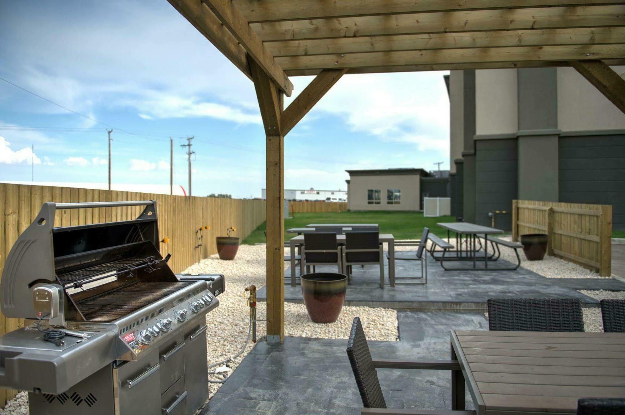 Hampton Inn & Suites East Gate Regina Zewnętrze zdjęcie